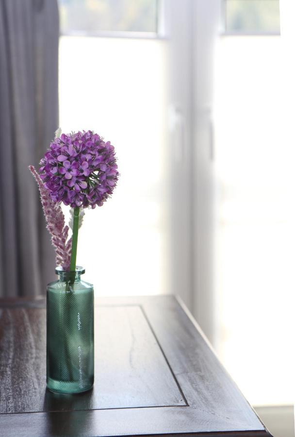 Parkhotel Flora บาดกรุนด์ ภายนอก รูปภาพ